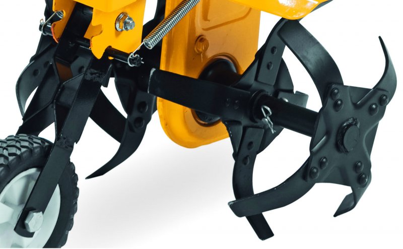 Glebogryzarka spalinowa STIGA SRC 36 V – zbliżenie na frezy robocze, Techfix Radom