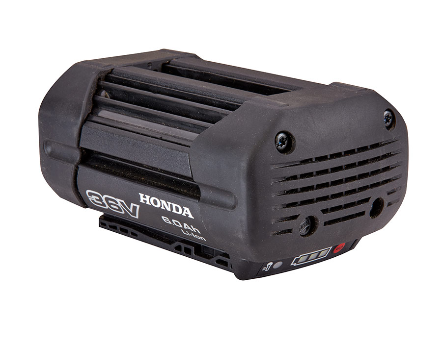 Honda DP 3660 ładowanie ładowarką CV 3690 8A 55 minut - Techfix Radom