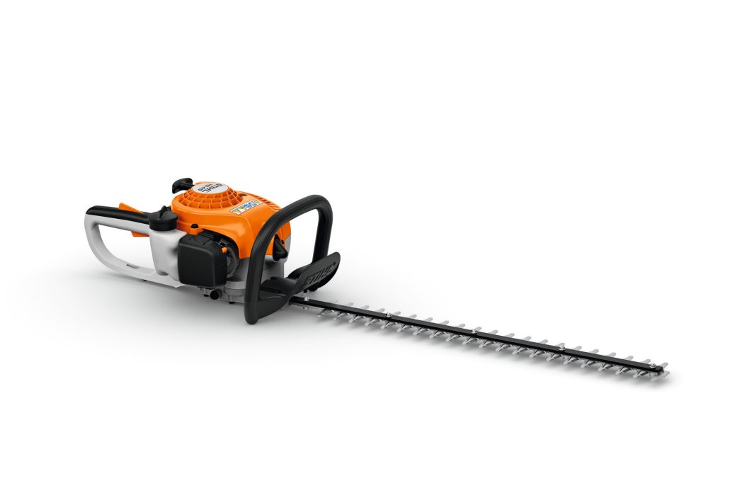 Nożyce spalinowe STIHL HS 45 – widok z boku na listwę tnącą, Techfix Radom