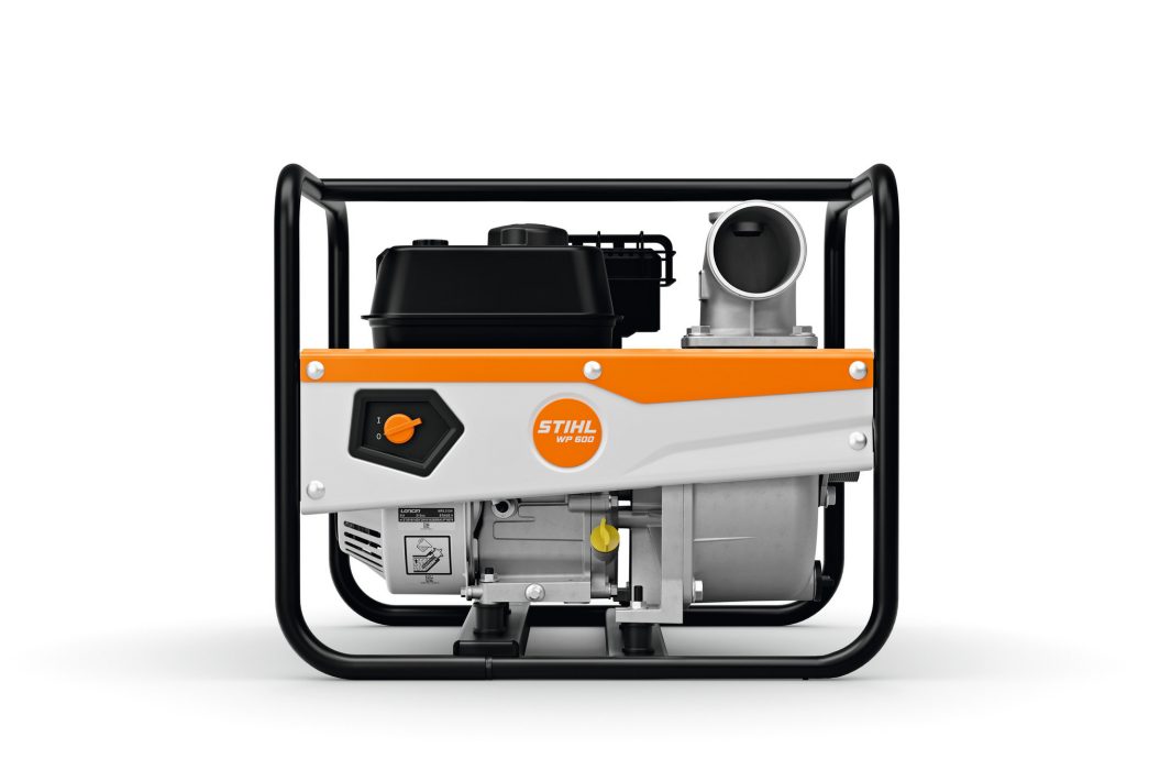Pompa STIHL WP 300 – detal króćca ssącego i tłocznego, Techfix Radom